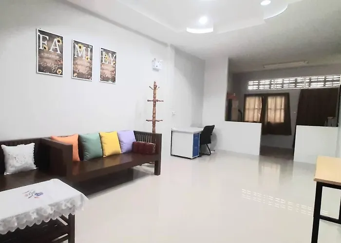 Rutcha Homestay Betong รัชชา โฮมสเตย์ เบตง